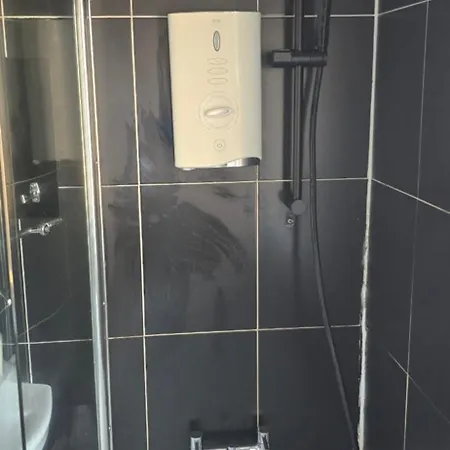 Ferienhaus Jusdor Lovely Six Bed In Filton Bristol