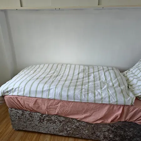 Jusdor Lovely Six Bed In Filton Ferienhaus Bristol
