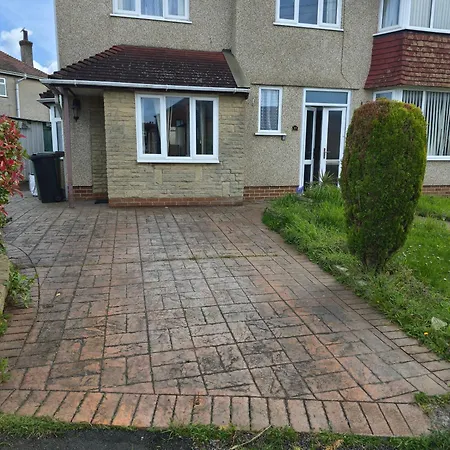 Jusdor Lovely Six Bed In Filton Ferienhaus Bristol