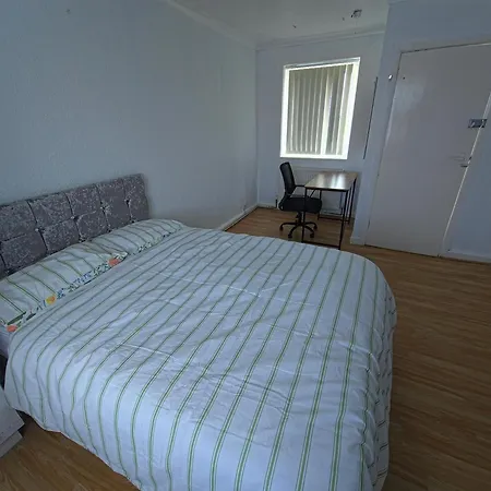 Ferienhaus Jusdor Lovely Six Bed In Filton Bristol